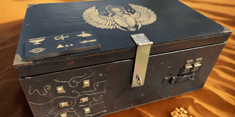 Paslapties Kodas – galvosūkių dėžių komanda 2 paslapties kodas galvosukių dėžių komanda